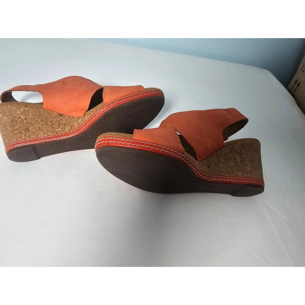 Boho Clarks Collection Wedge Sandals Womens 8.5 Orange Leather Cutout 26118392